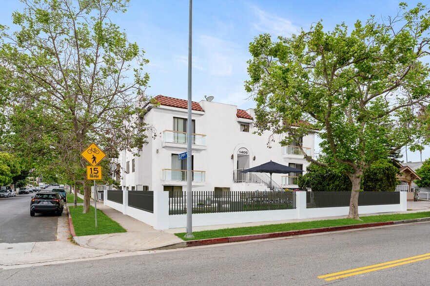 More Photos Of 1405 N Normandie Ave, Los Angeles Apartments For Sale