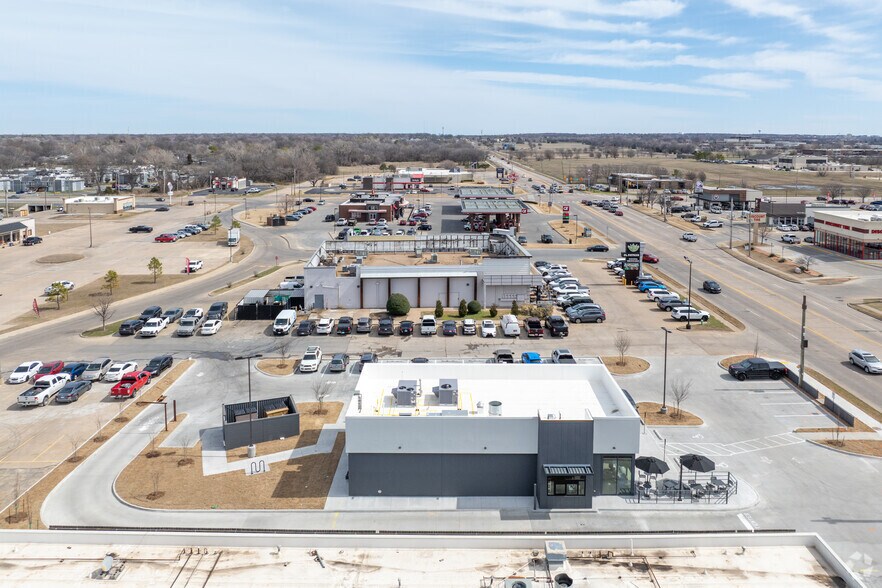 More Photos Of 11051 41st st, Tulsa Fast Food For Sale