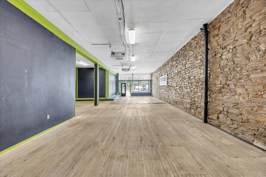 More Photos Of 134 N Washington St, Sonora Specialty For Sale