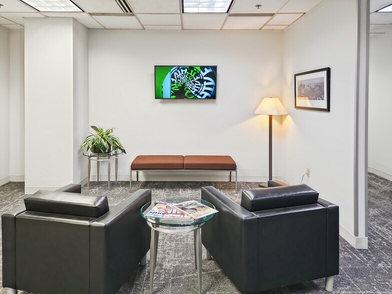 More Photos Of 111 Westport Plaza Dr, Saint Louis Coworking Space