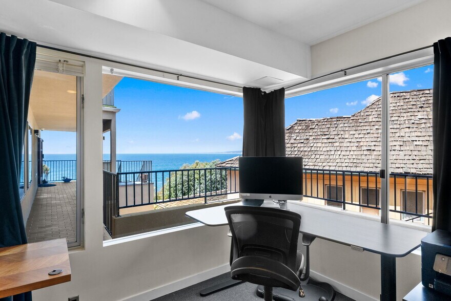 More Photos Of 1218-1224 Prospect St, La Jolla Office For Lease