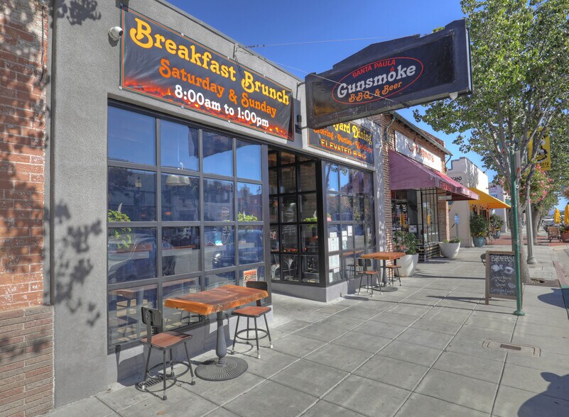 More Photos Of 817 E Main St, Santa Paula Storefront For Sale