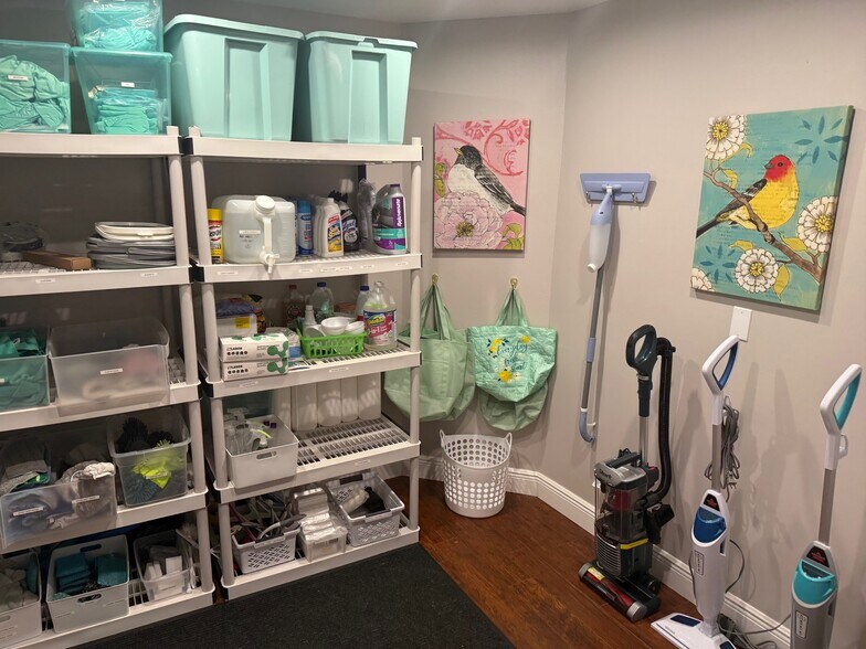 More Photos Of 31081-31089 US Hwy 19 N, Palm Harbor Office For Lease