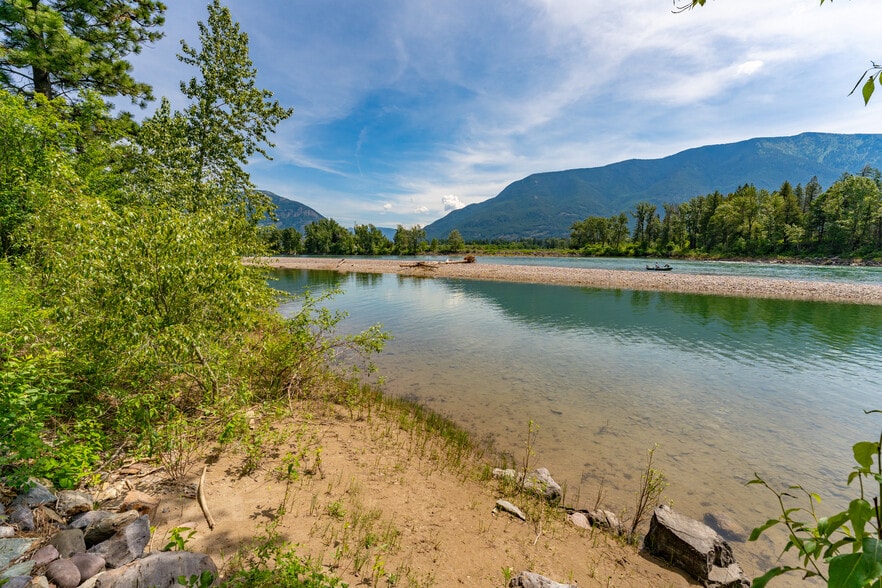 More Photos Of 659 US Highway 2 E, Columbia Falls Manufactured Housing Mobile Home Park For Sale