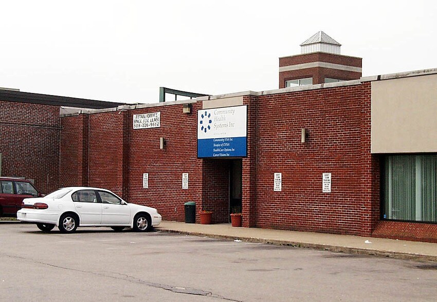 More Photos Of 80 Park St, Attleboro Storefront For Lease