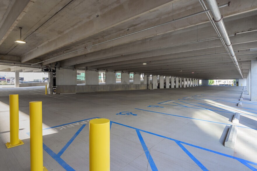 More Photos Of 1961 SH 121, Lewisville Unknown For Lease
