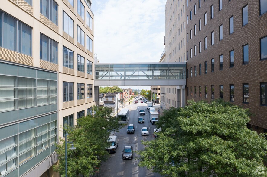 More Photos Of 855 N Wolfe St, Baltimore Medical For Lease