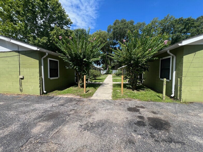 More Photos Of 1763 Old Canal St, Mobile Apartments For Sale