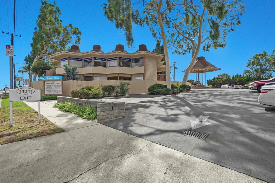 More Photos Of 11311 La Mirada Blvd, Whittier Medical For Lease