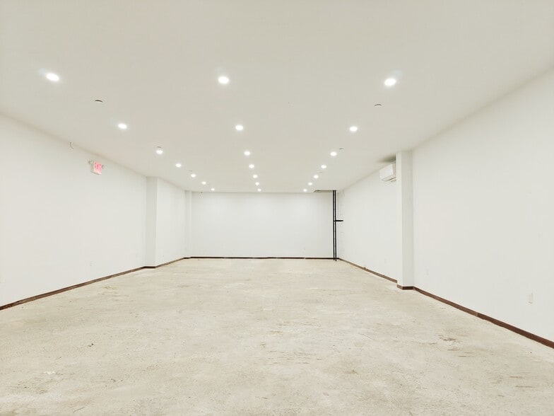 More Photos Of 1546 Broadway, Brooklyn Apartments For Sale