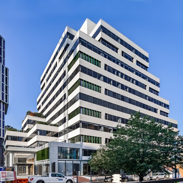 More Photos Of 4800 Hampden Ln, Bethesda Coworking Space
