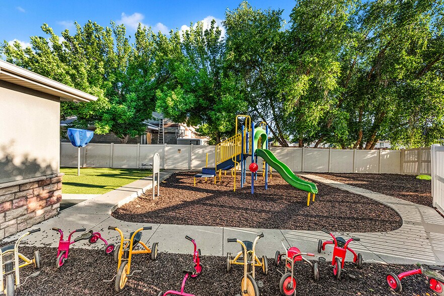More Photos Of 3605 N Locust Grove Rd, Meridian Daycare Center For Sale