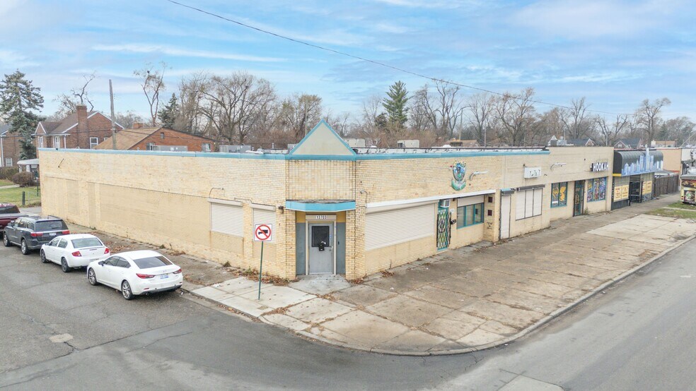 More Photos Of 13703 W McNichols Rd, Detroit General Retail For Sale
