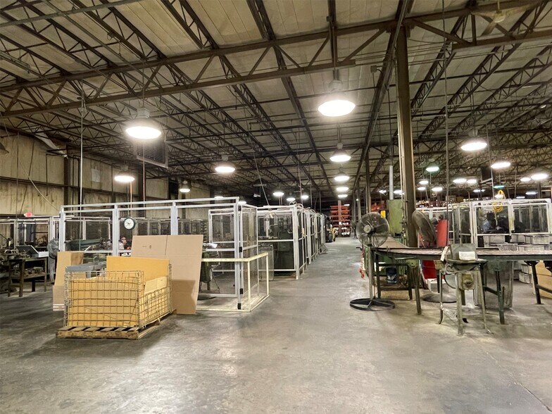 More Photos Of 1700 Industrial Park Rd, Federalsburg Warehouse For Sale