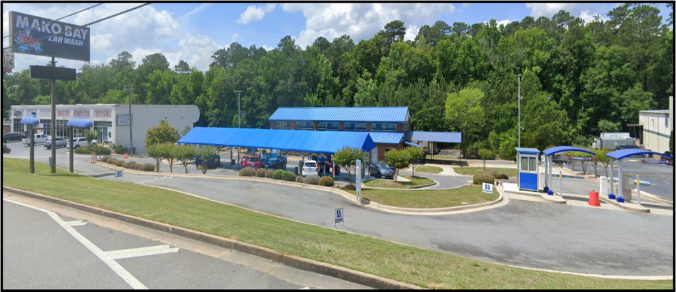 Primary Photo Of 2946 Riverside Dr, Macon-Bibb Carwash For Sale