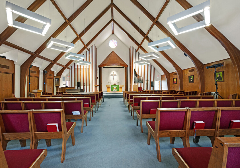 More Photos Of 4930 Newanga Ave, Santa Rosa Religious Facility For Sale