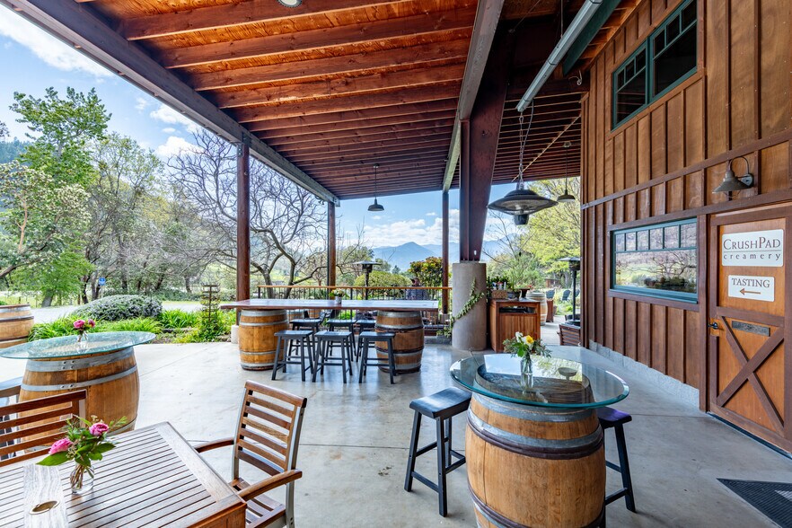 More Photos Of 818 Slagle Creek Rd, Grants Pass Winery Vineyard For Sale