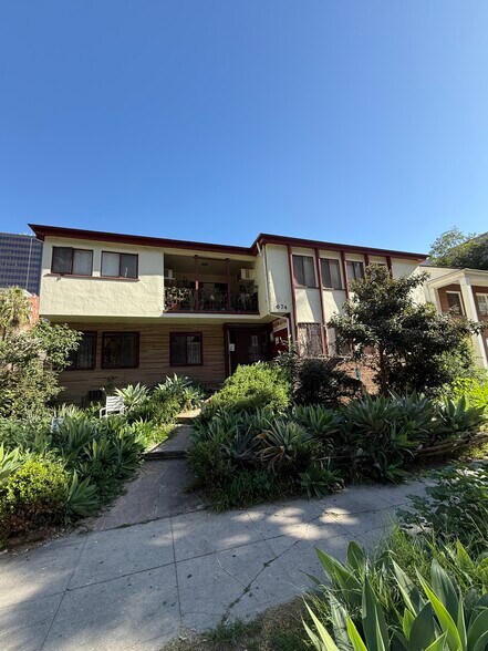 More Photos Of 674 S Catalina St, Los Angeles Apartments For Sale