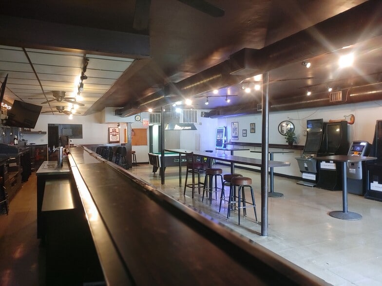 More Photos Of 10012 S Western Ave, Chicago Restaurant For Sale