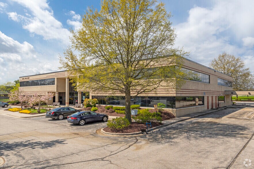 More Photos Of 898 Airport Park Rd, Glen Burnie Office For Lease
