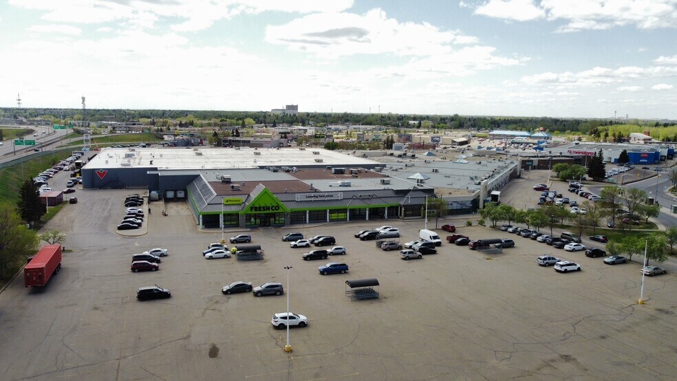 More Photos Of 300 Confederation Dr, Saskatoon General Retail For Sale