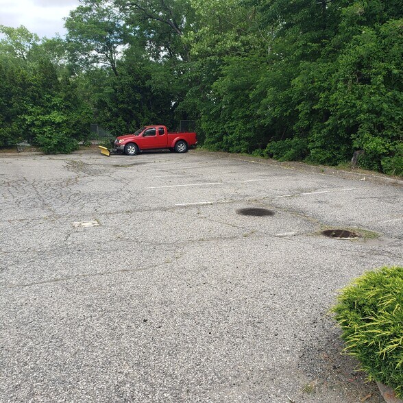 More Photos Of 125 46, Lodi Auto Repair For Lease
