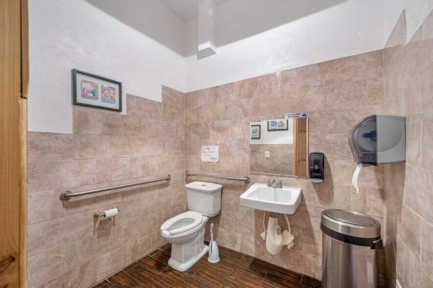 More Photos Of 1995 E Bay Dr, Largo Restaurant For Sale