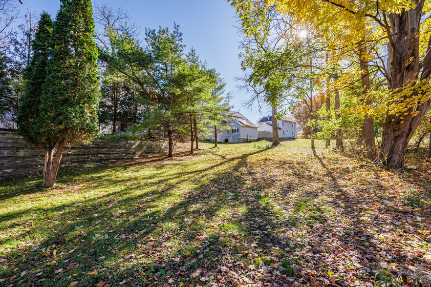 More Photos Of 5692 Pittsford Palmyra Rd, Pittsford Office Residential For Sale