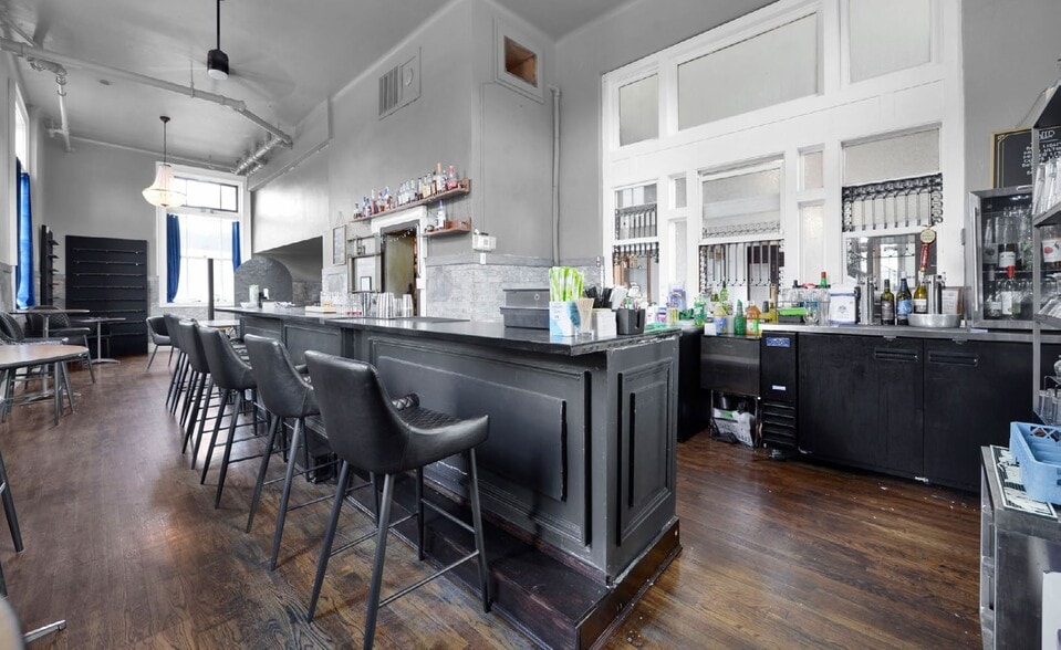 More Photos Of 105 S Paint St, Chillicothe Lodge Meeting Hall For Sale