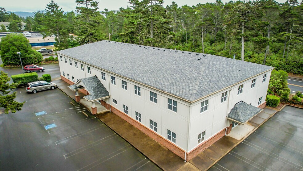 More Photos Of 705 9th St, Florence Medical For Lease