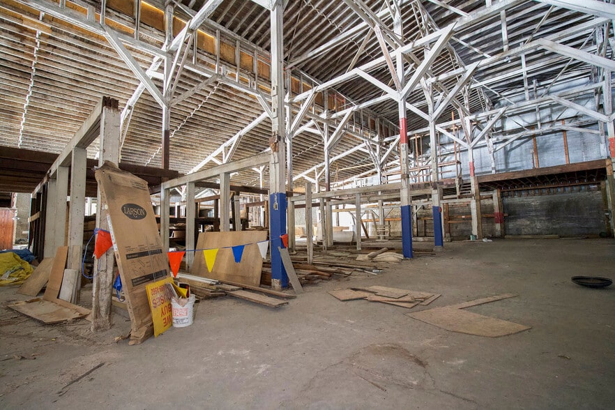 More Photos Of 221 S Walnut Ave, Sidney Warehouse For Sale