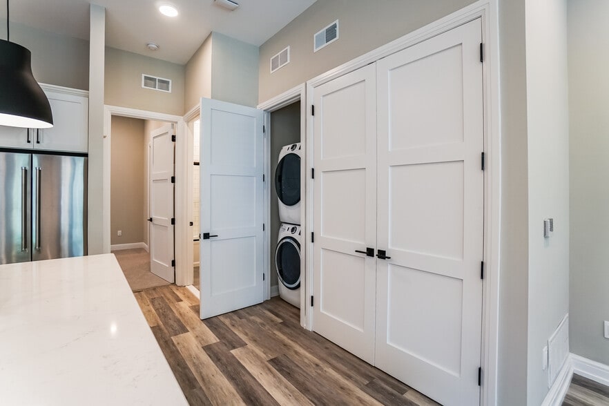 More Photos Of 244 Vester St, Ferndale Apartments For Sale