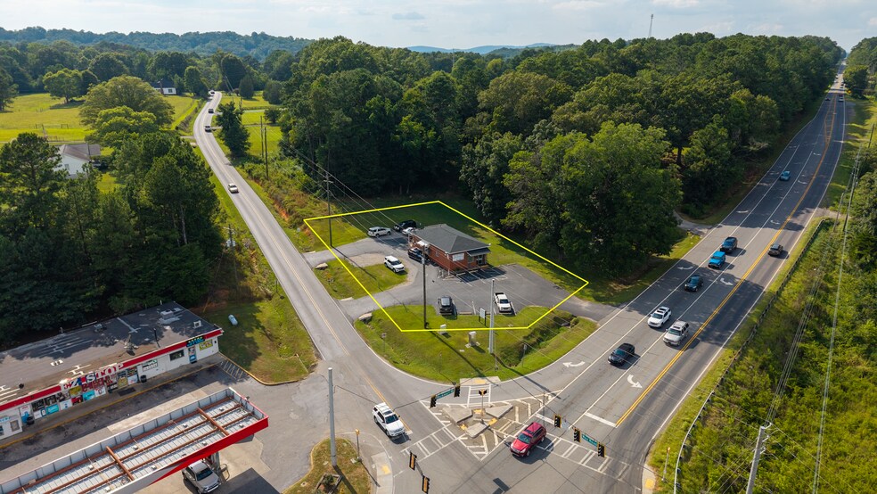 Primary Photo Of 4450 Rockmart Rd SE, Silver Creek Storefront For Sale