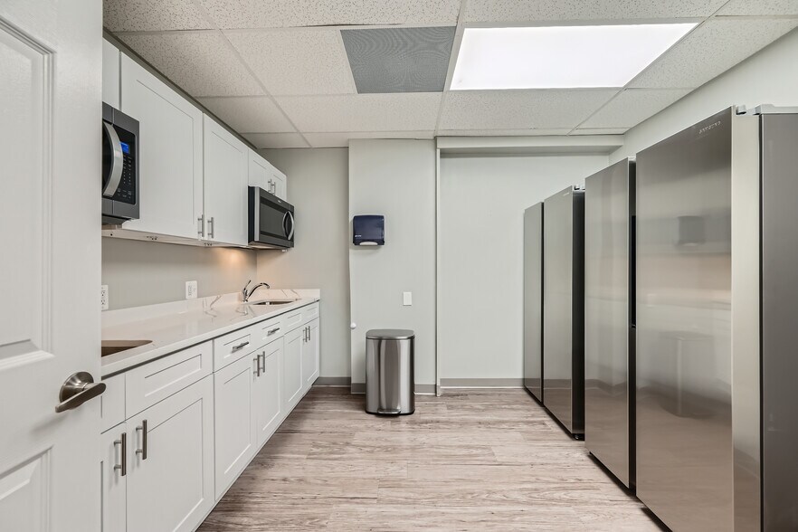 More Photos Of 3701 Court House Dr, Ellicott City Office For Lease