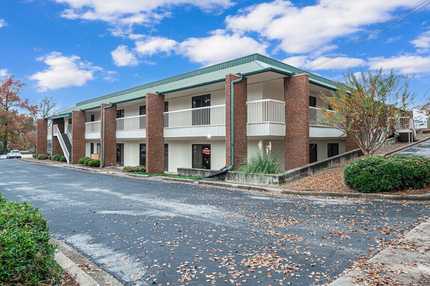 Primary Photo Of 1572 Montgomery Hwy, Birmingham Office For Lease