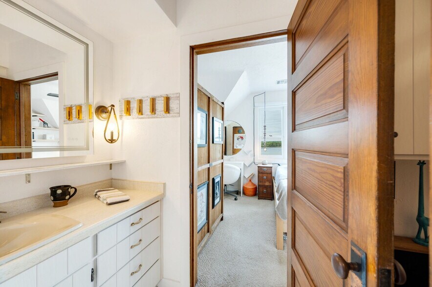 More Photos Of 4113 Main St, Fish Creek Storefront Retail Residential For Sale