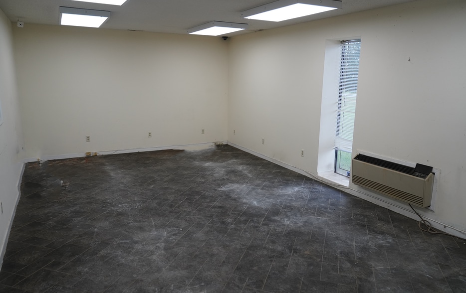 More Photos Of 4008 US-29, Belton Industrial For Lease