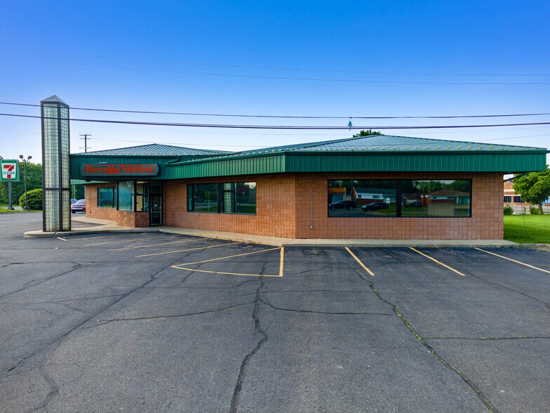 Primary Photo Of 146 S Venoy Rd, Westland Freestanding For Lease