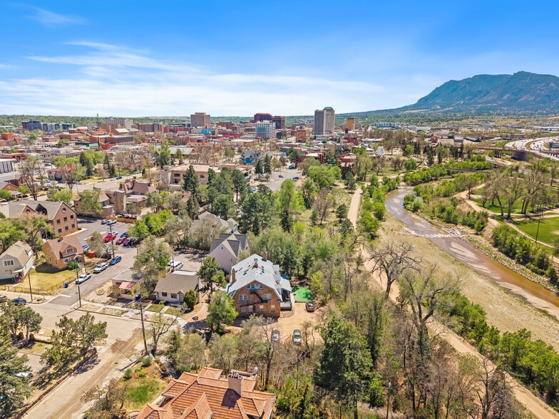 More Photos Of 33 W Willamette Ave, Colorado Springs Multifamily For Sale