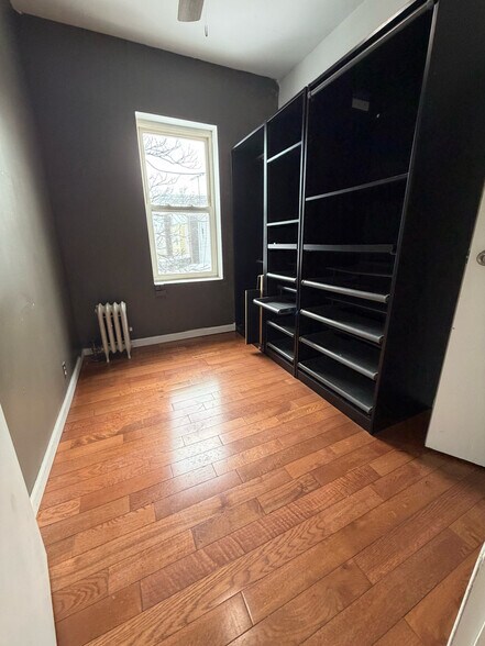 More Photos Of 3610 Quentin Rd, Brooklyn Storefront Retail Residential For Lease