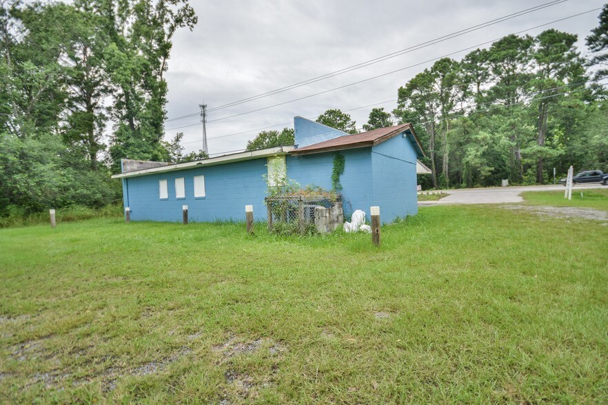 More Photos Of 808 Sea Island Pky, Saint Helena Island Freestanding For Sale