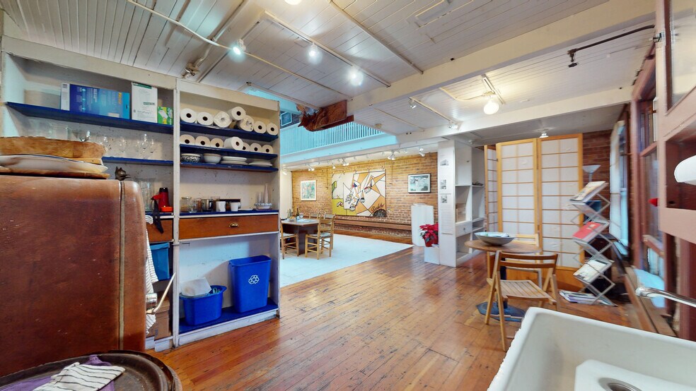 More Photos Of 708-710 Montgomery St, San Francisco Coworking Space