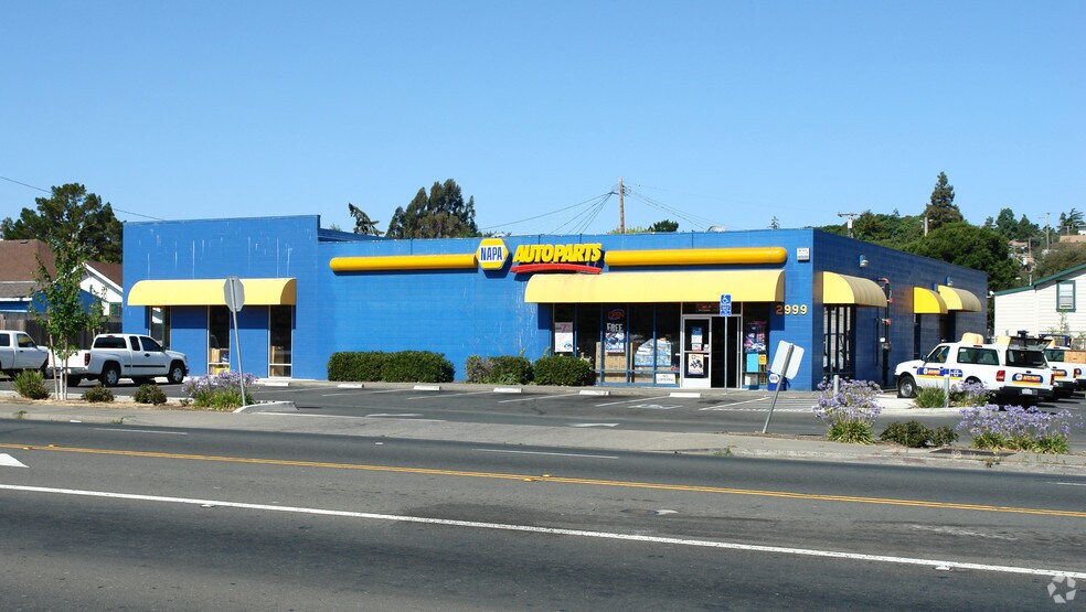 More Photos Of 2999 Sonoma Blvd, Vallejo Freestanding For Sale