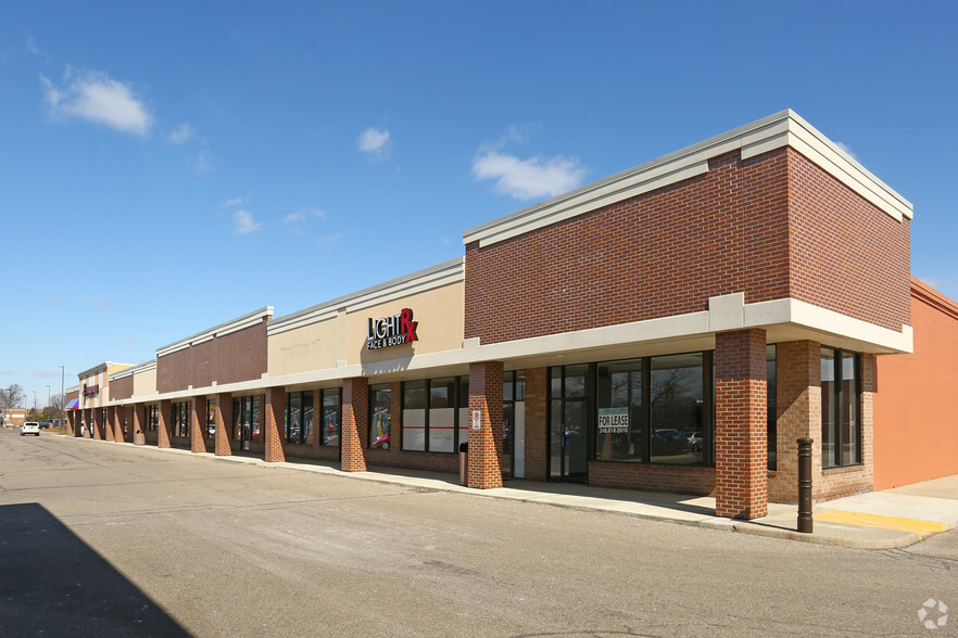 42001-42017 Ford Rd, Canton, MI 48187 - Retail For Lease | Cityfeet.com