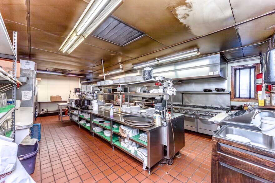 More Photos Of 812 Ulster Ave, Kingston Freestanding For Sale