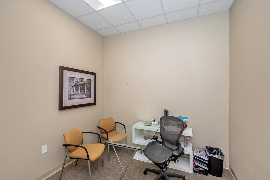 More Photos Of 11375 S Fortuna Rd, Yuma Storefront Retail Office For Sale