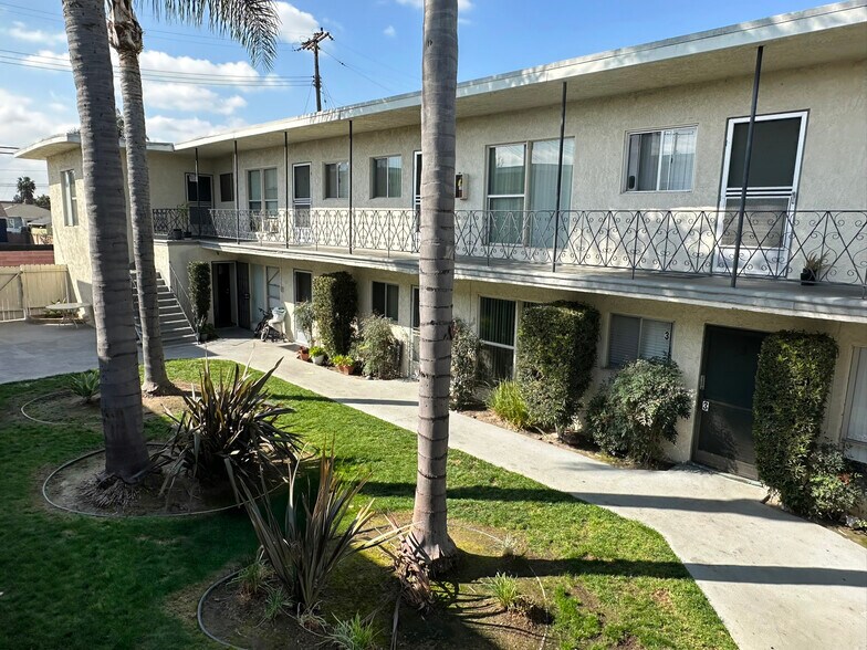 More Photos Of 7306-7312 Neo St, Downey Apartments For Sale