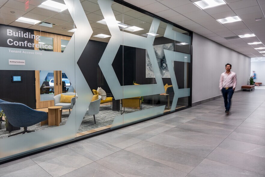 More Photos Of 6565 West Loop South, Bellaire Medical For Lease