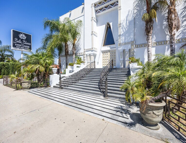 More Photos Of 5122 Tujunga Ave, North Hollywood Lodge Meeting Hall For Sale