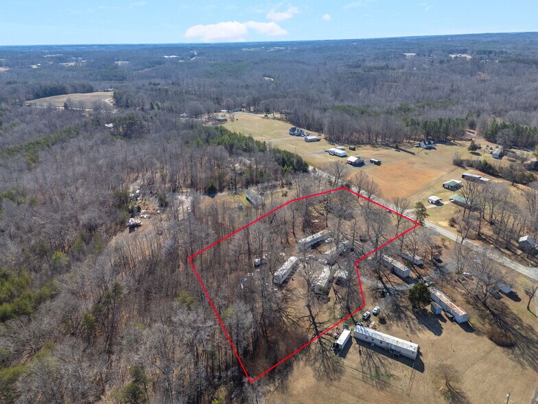 More Photos Of 5513 NC Highway 700, Eden Flex For Sale